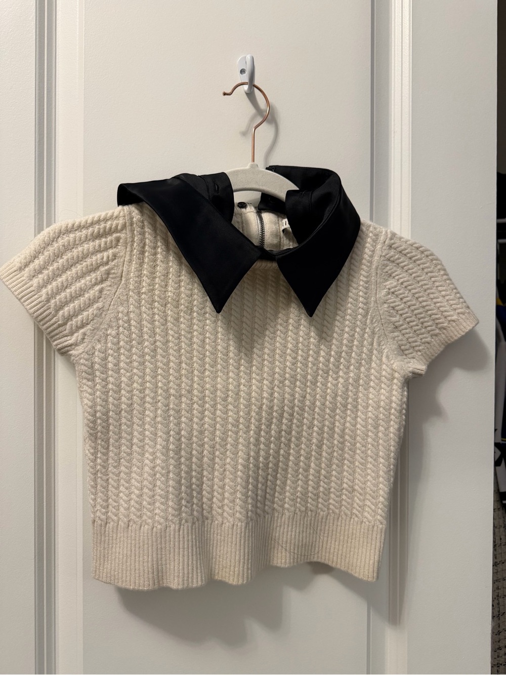 Cream Knit Short-Sleeve Sweater with Black Collar -